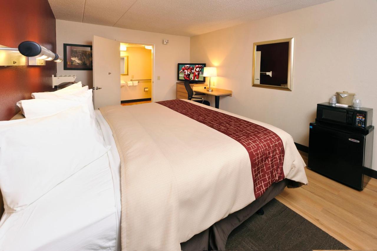 Red Roof Inn Detroit - Warren Dış mekan fotoğraf